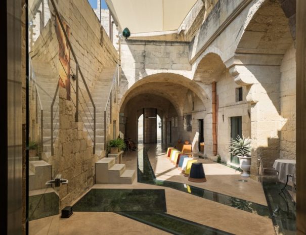 2_corte_dei_francesi_ingresso